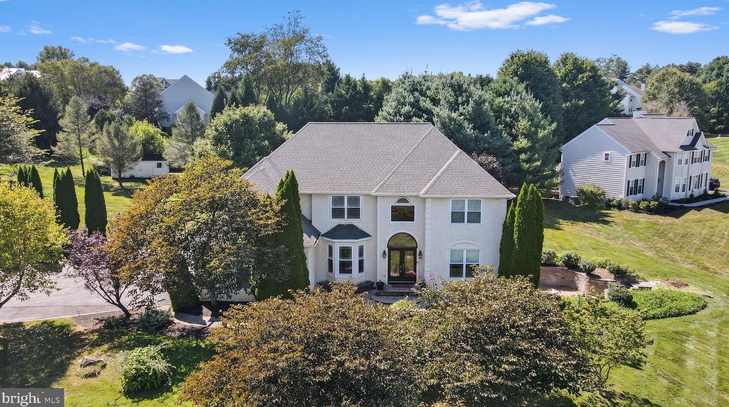 4 Wellsville Ln, Avondale, PA 19311-1322