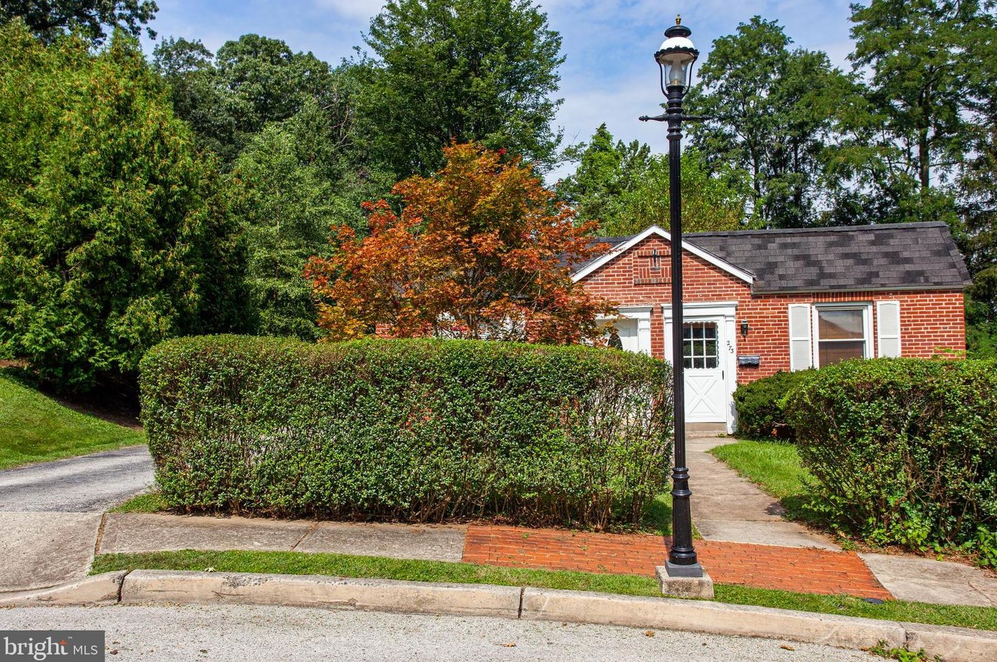 274 Valley View Rd, Frazer, PA 19355-2537