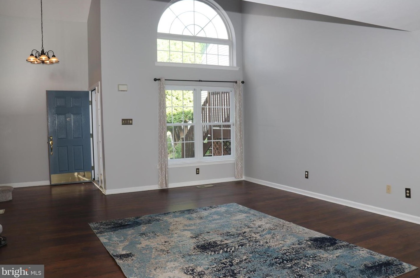 633 Jaeger Cir, West Chester, PA 19382