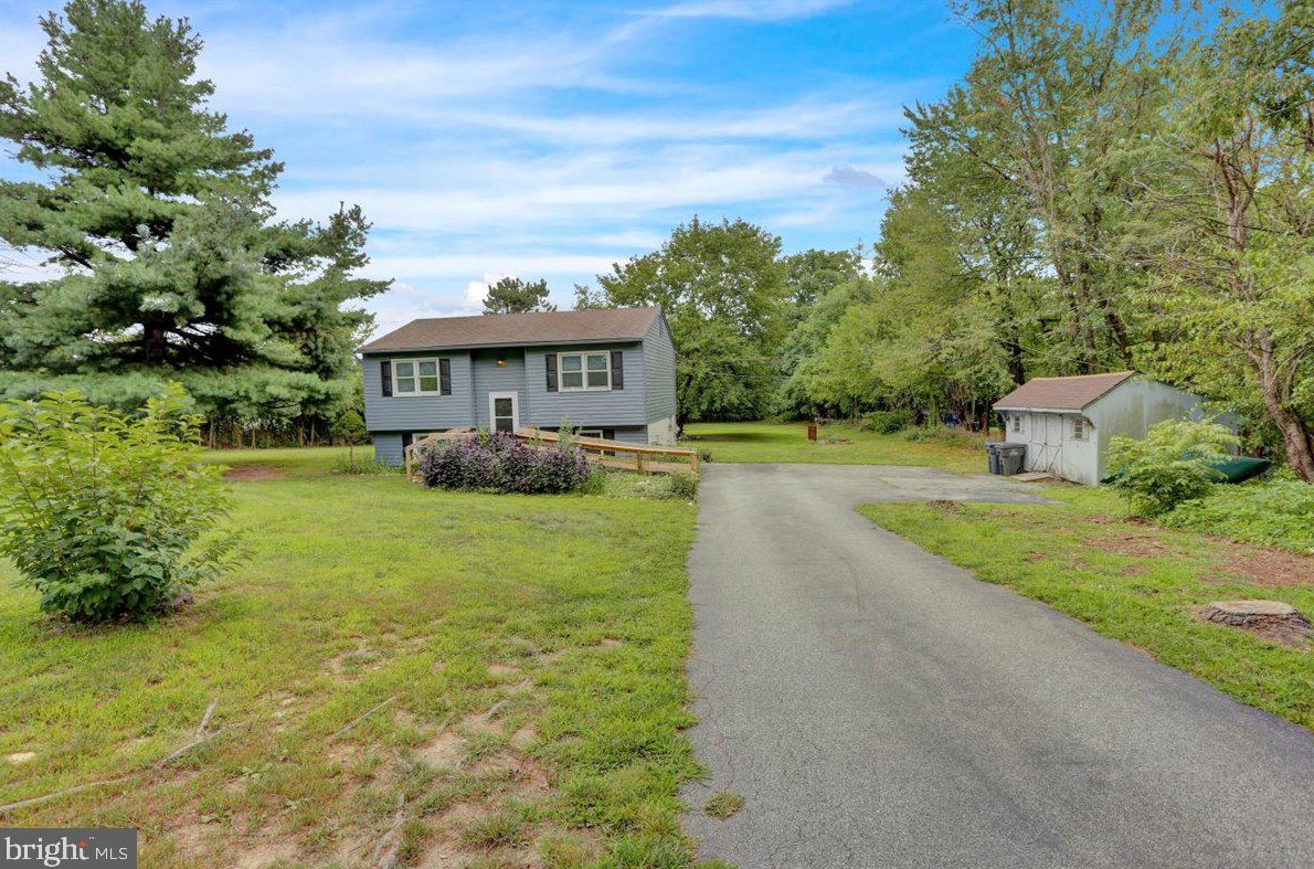 27 W Conestoga Rd, Marsh, PA 19520