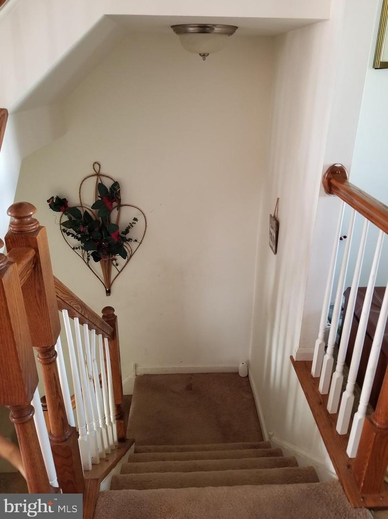 29 Tuxford Ln, Romansville PA  19320-1635 exterior