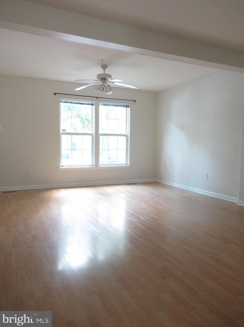 577 Coach Hill Ct, West Chester, PA 19380