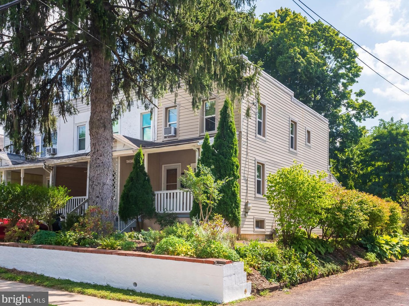 78 W Central Ave, Paoli, PA 19301