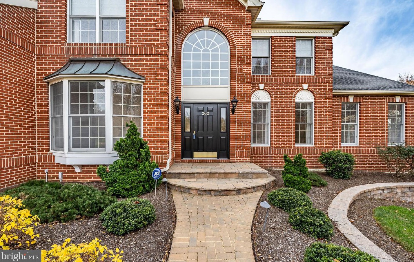 202 Ridge Crest Dr, West Chester PA  19382-1965 exterior