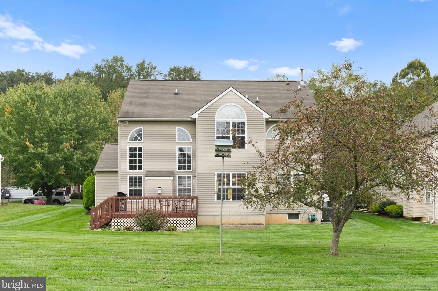 31 Danbury Cir, Coatesville PA  19320-5612 exterior