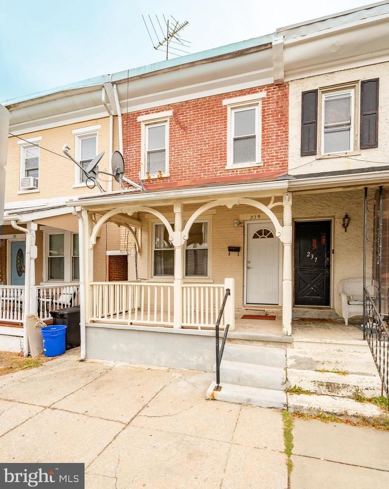 239 Washington St, West Chester, PA 19380-2719
