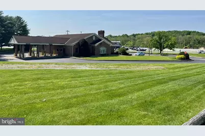 565 E Baltimore Pike, Avondale, PA 19311 - Photo 4