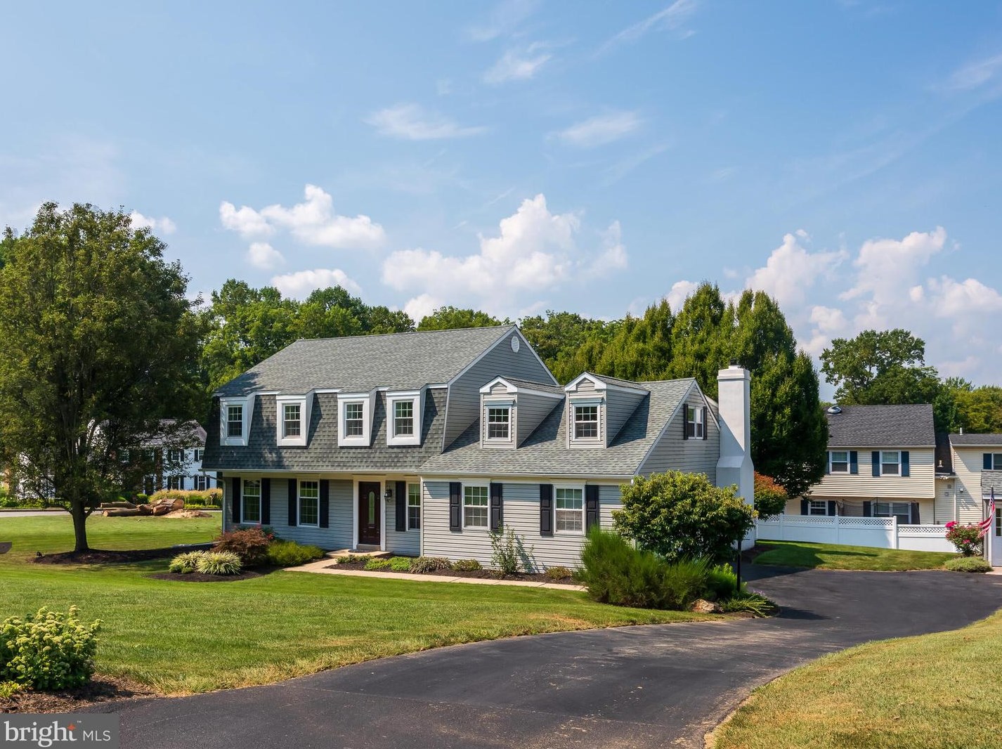 406 Pine Creek Rd, Exton, PA 19341-1433