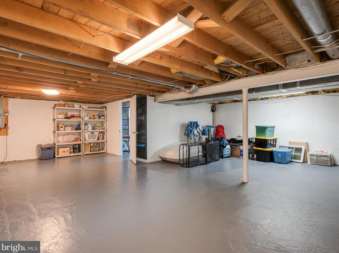 406 Pne Crk Rd, Exton PA 19341-1433 exterior