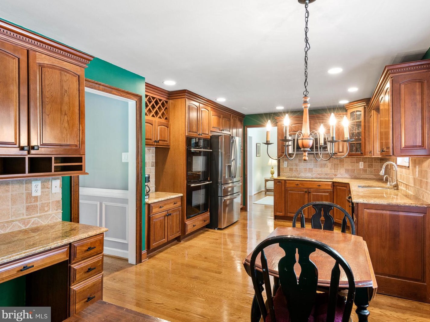 406 Pne Crk Rd, Exton PA 19341-1433 exterior