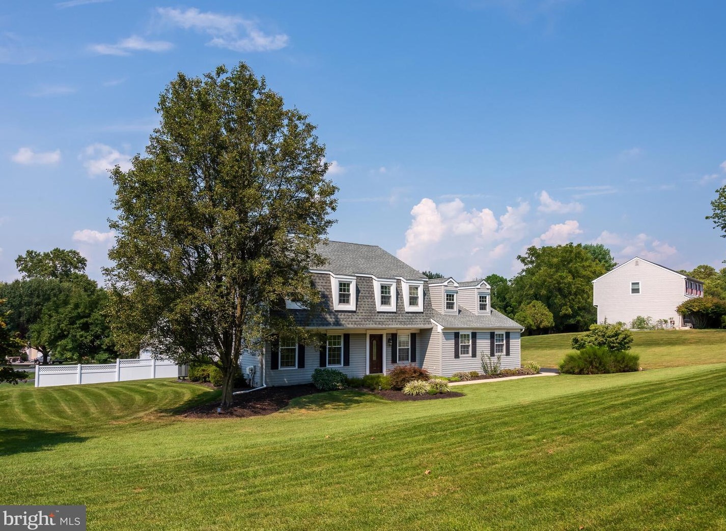 406 Pne Crk Rd, Exton PA 19341-1433 exterior