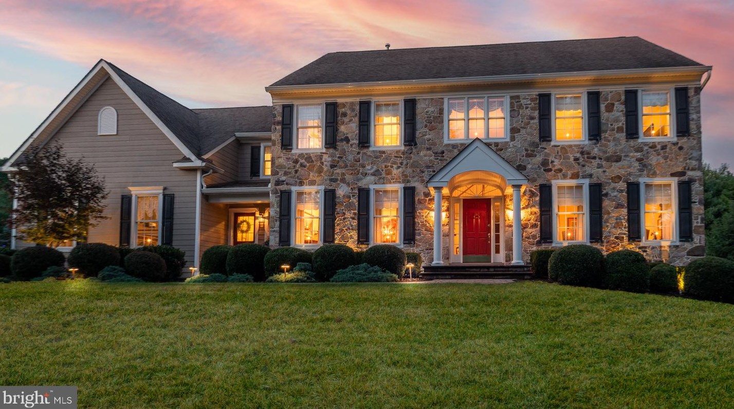 28 Lily Pond Ln, Chester Springs, PA 19425-2720