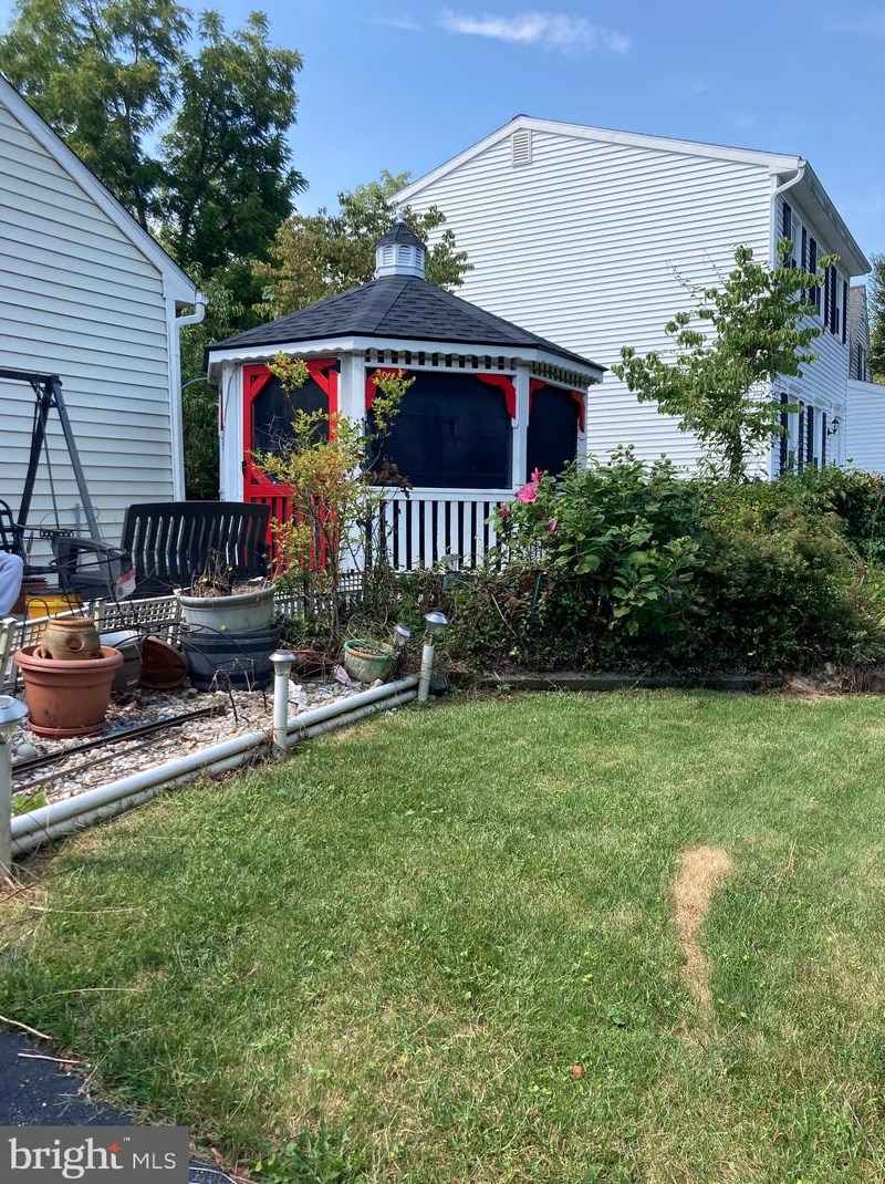 9 Wetherburn Dr, Downingtown, PA 19335
