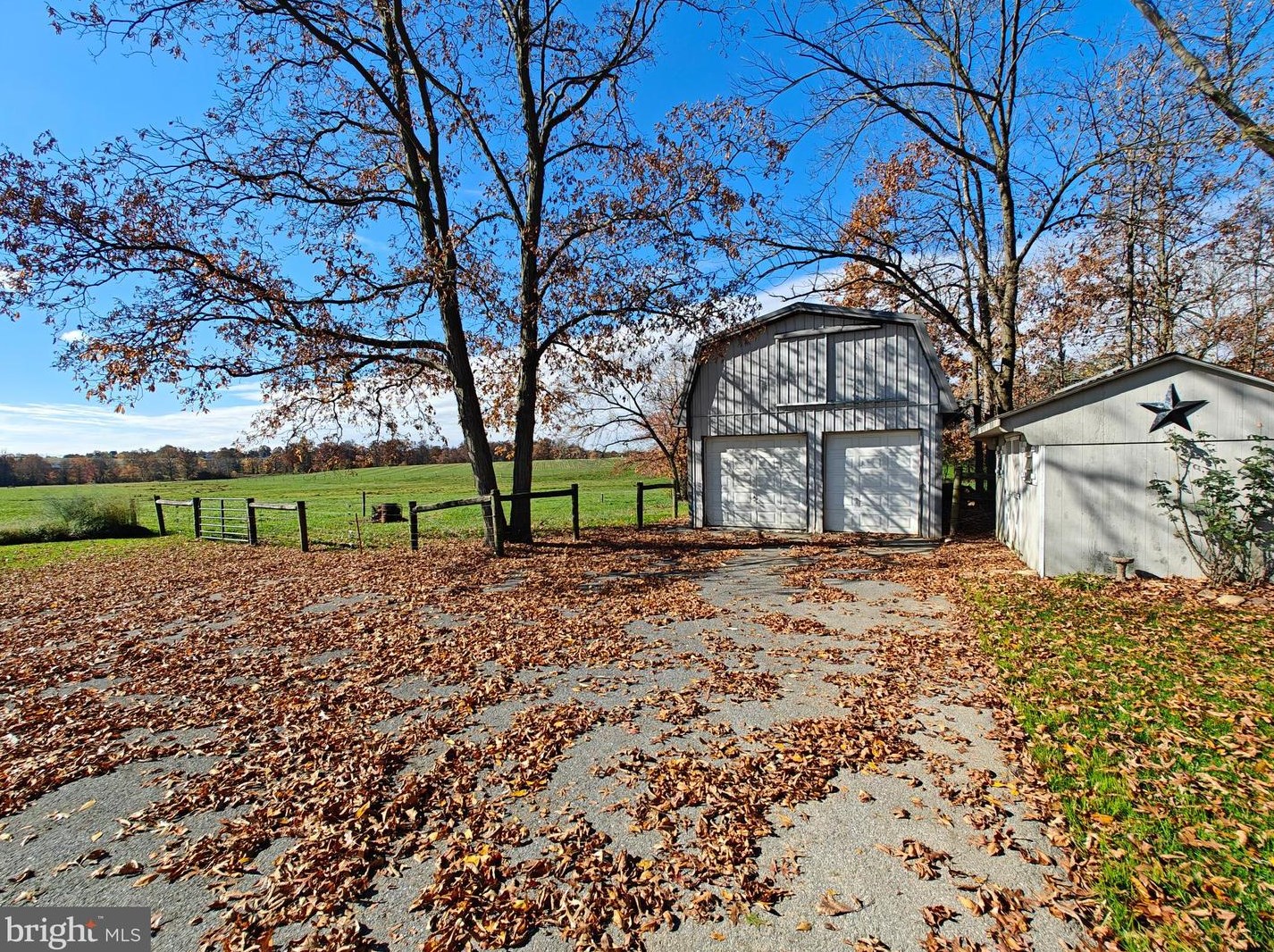 181 White School Rd, Honey Brook PA  19344-9793 exterior