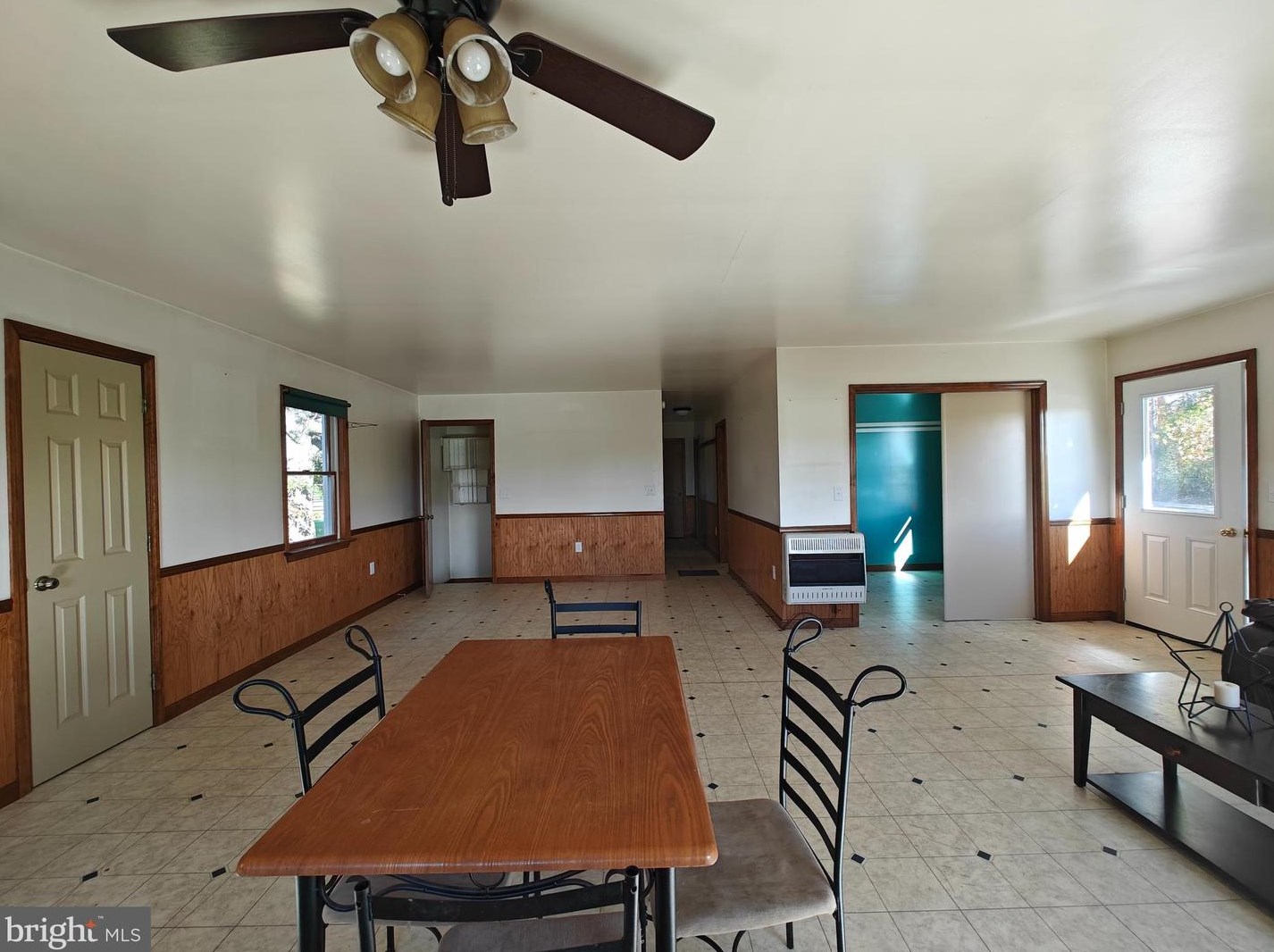 181 White School Rd, Honey Brook PA  19344-9793 exterior