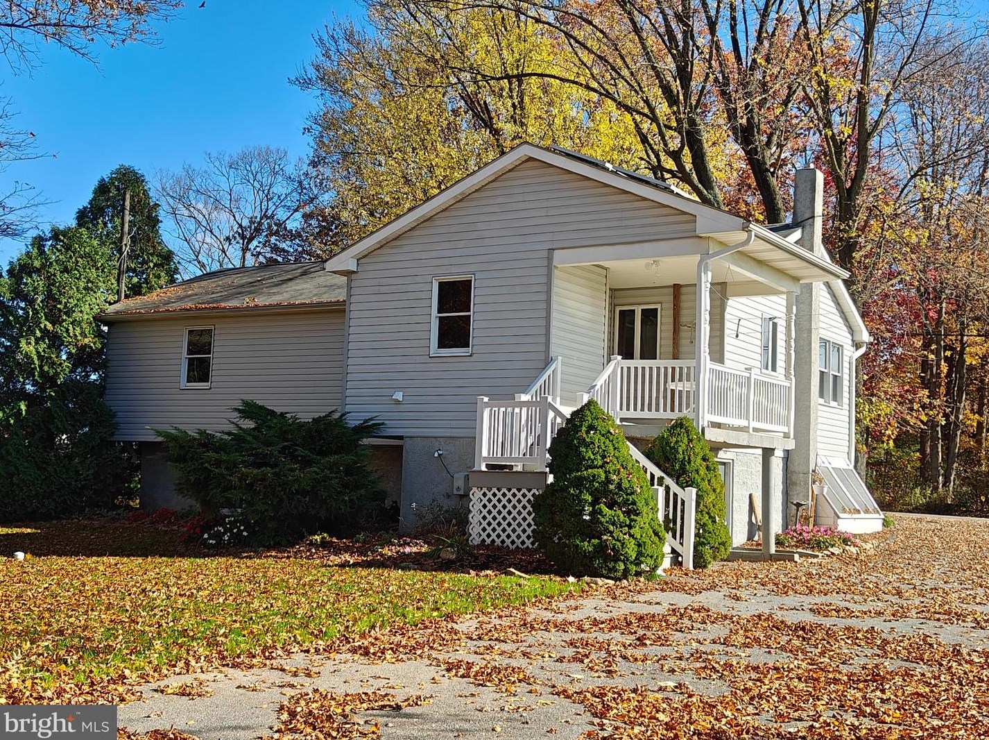 181 White School Rd, Honey Brook PA  19344-9793 exterior
