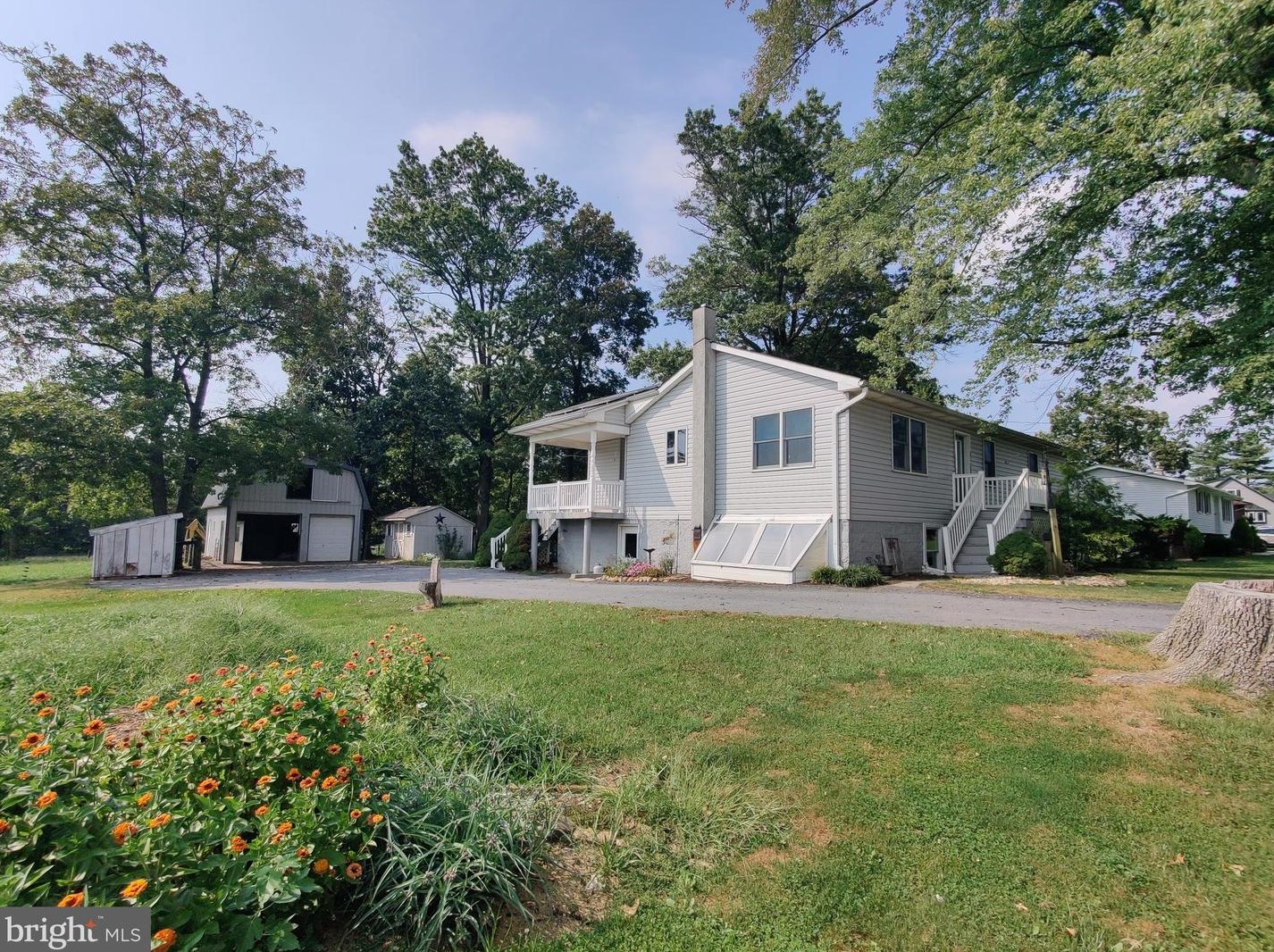 181 White School Rd, Honey Brook PA  19344-9793 exterior