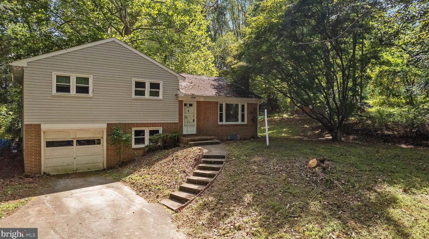 2026 Street Rd, West Chester, PA 19382-8817