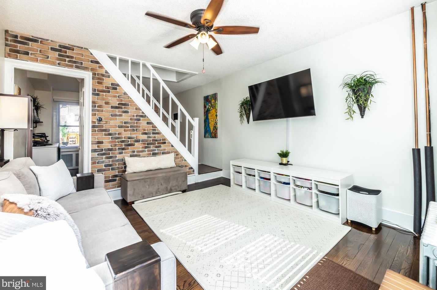 147 Miner St, West Chester, PA 19382-3123