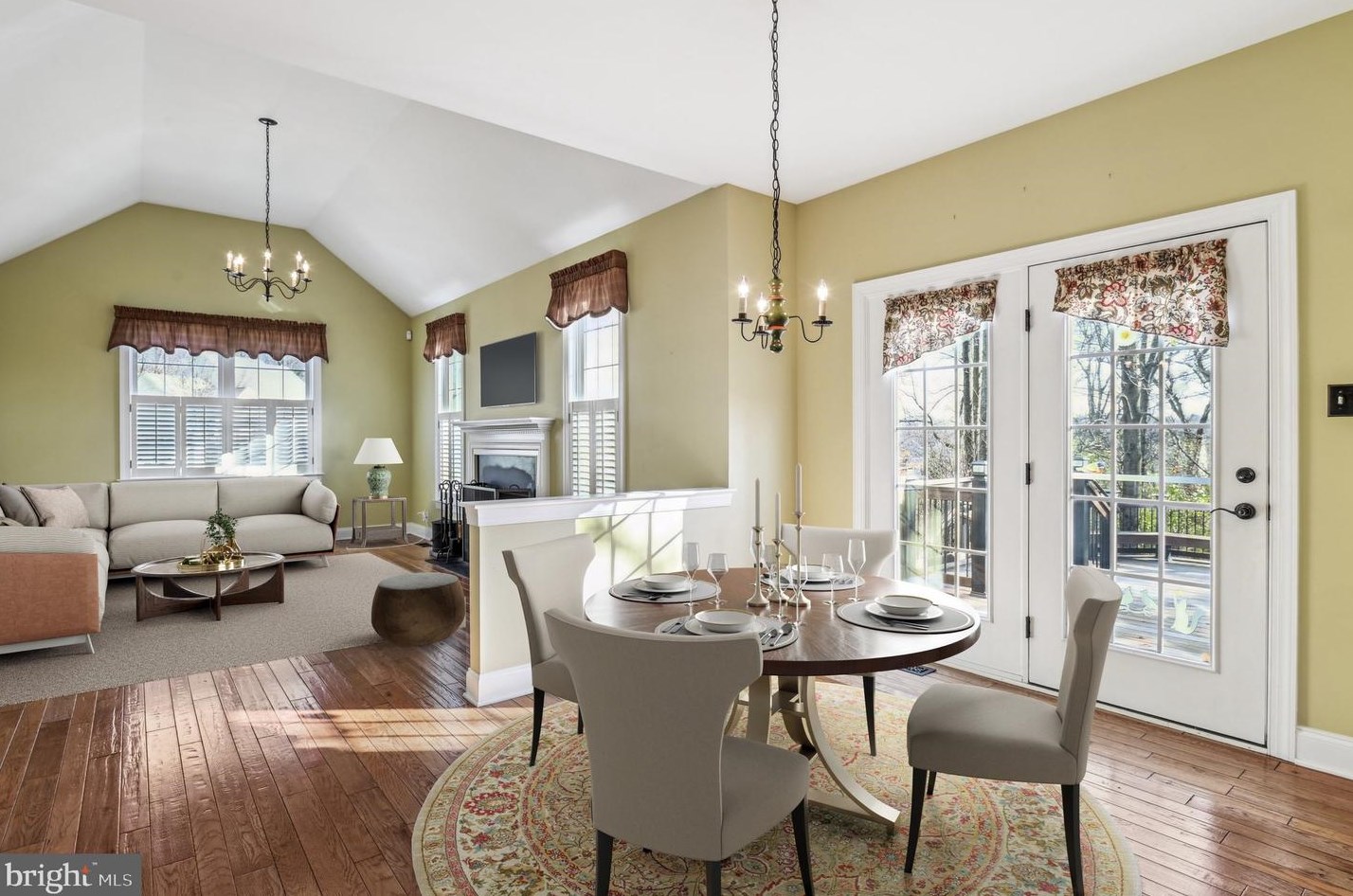 122 Sidesaddle Ln, Coatesville PA  19320-4555 exterior