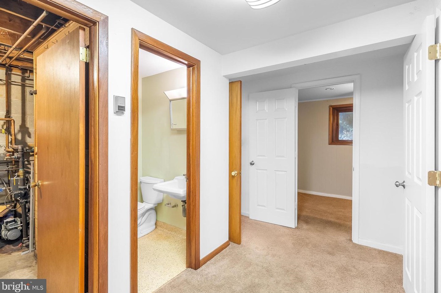 219 Elk Creek Rd, Oxford PA 19363-4221 exterior