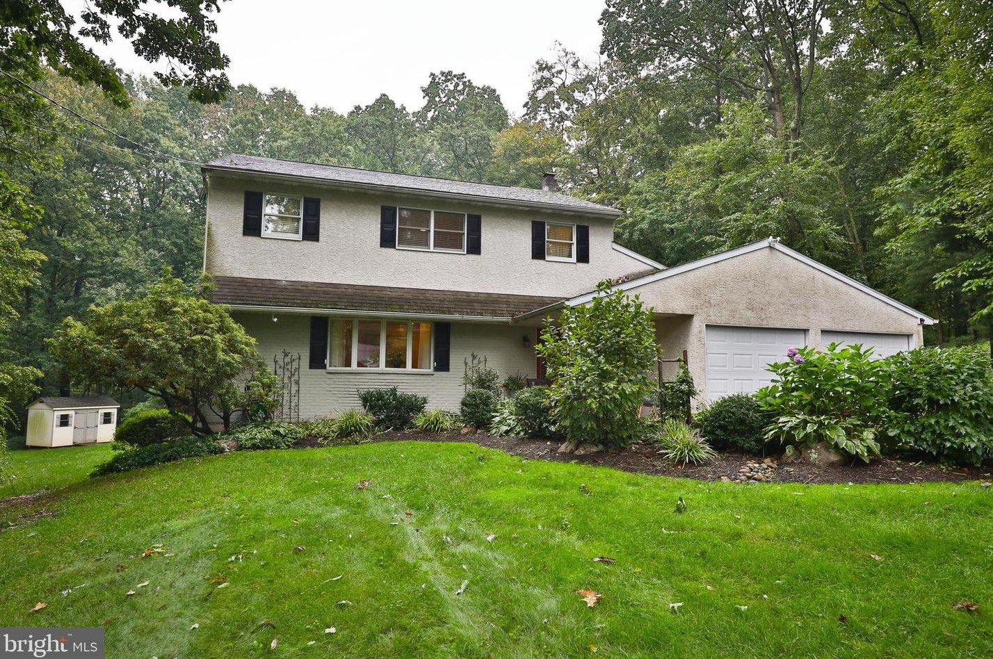 330 Wedgewood Dr, Pottstown, PA 19465