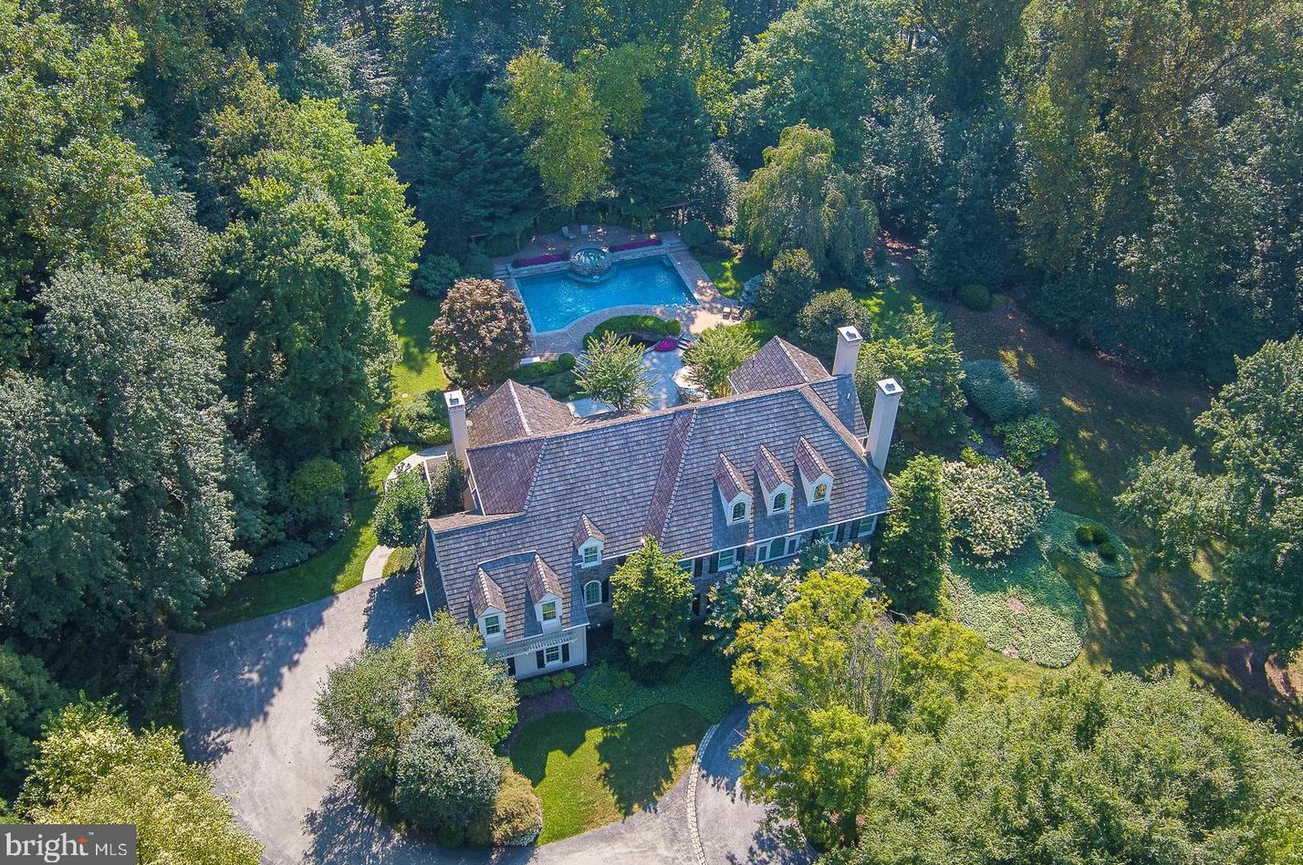 55 Green Ln, Frazer, PA 19355-3335