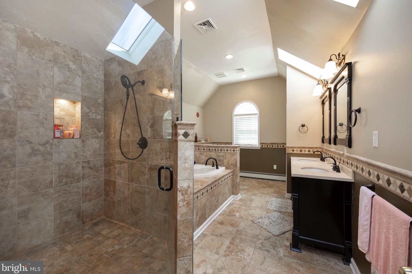 1610 Williams Way, West Chester PA  19380-6636 exterior