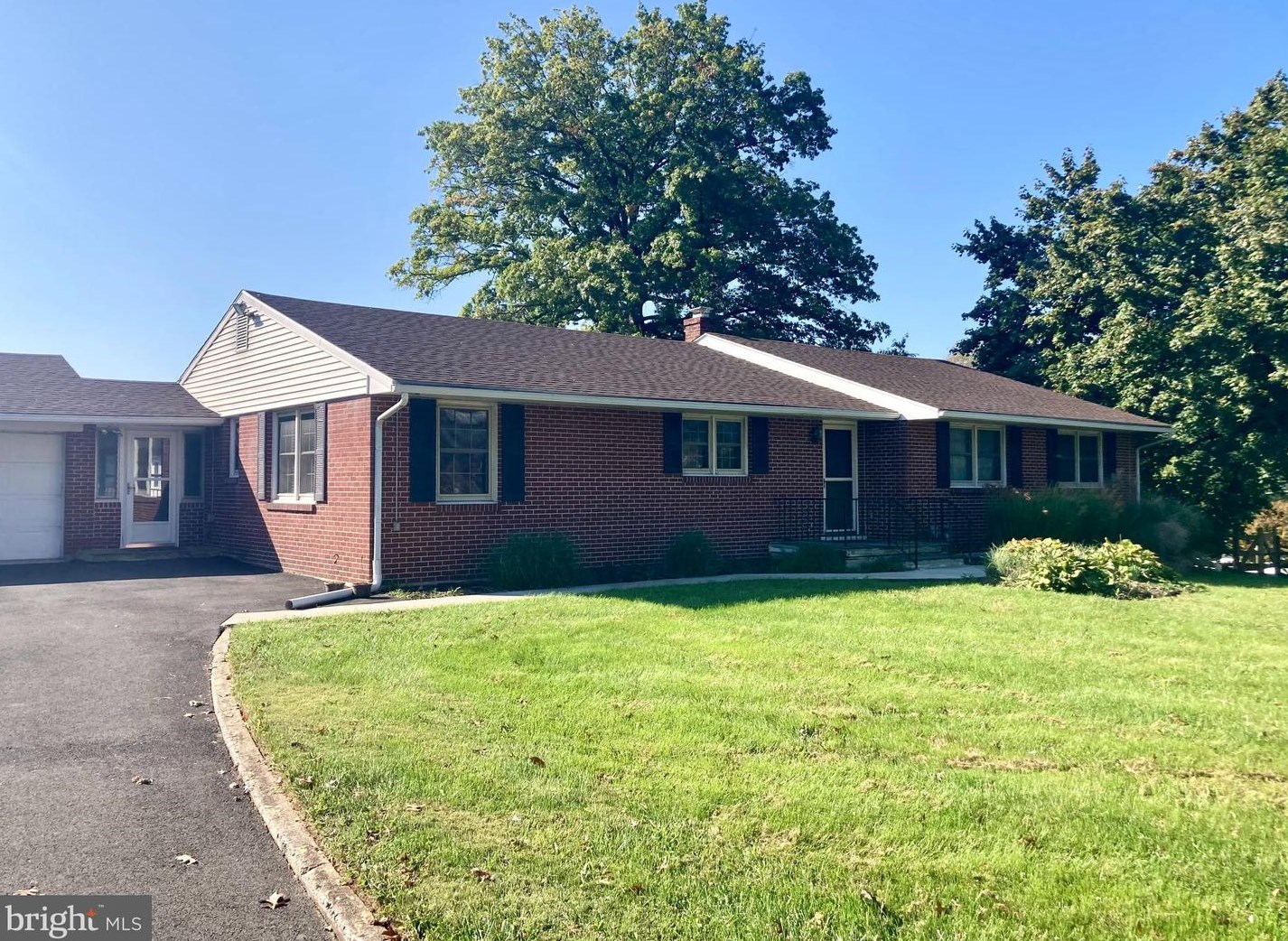 584 E Cypress St, Kennett Sq, PA 19348