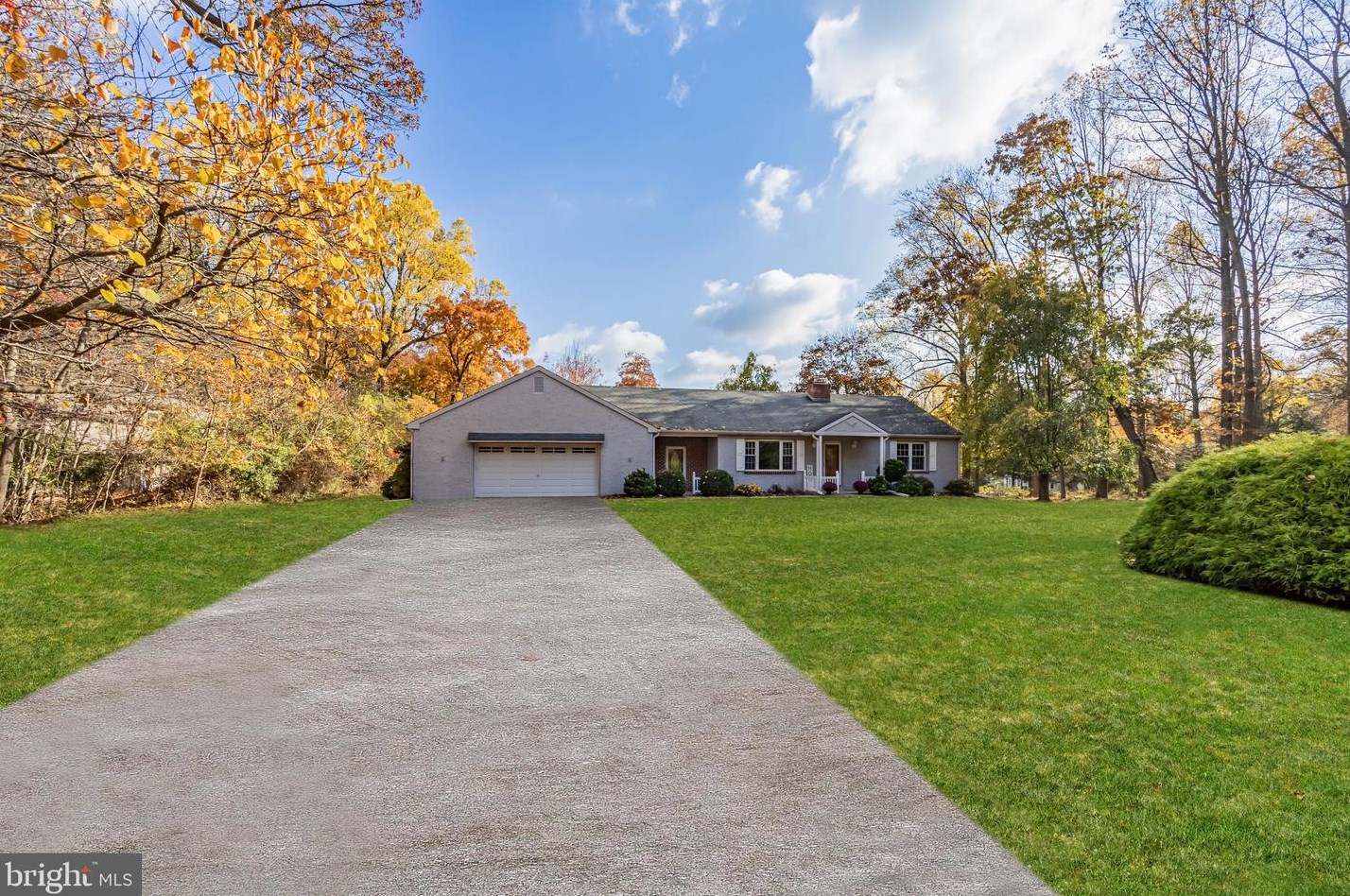 1305 Skelp Level Rd, Downingtown, PA 19335