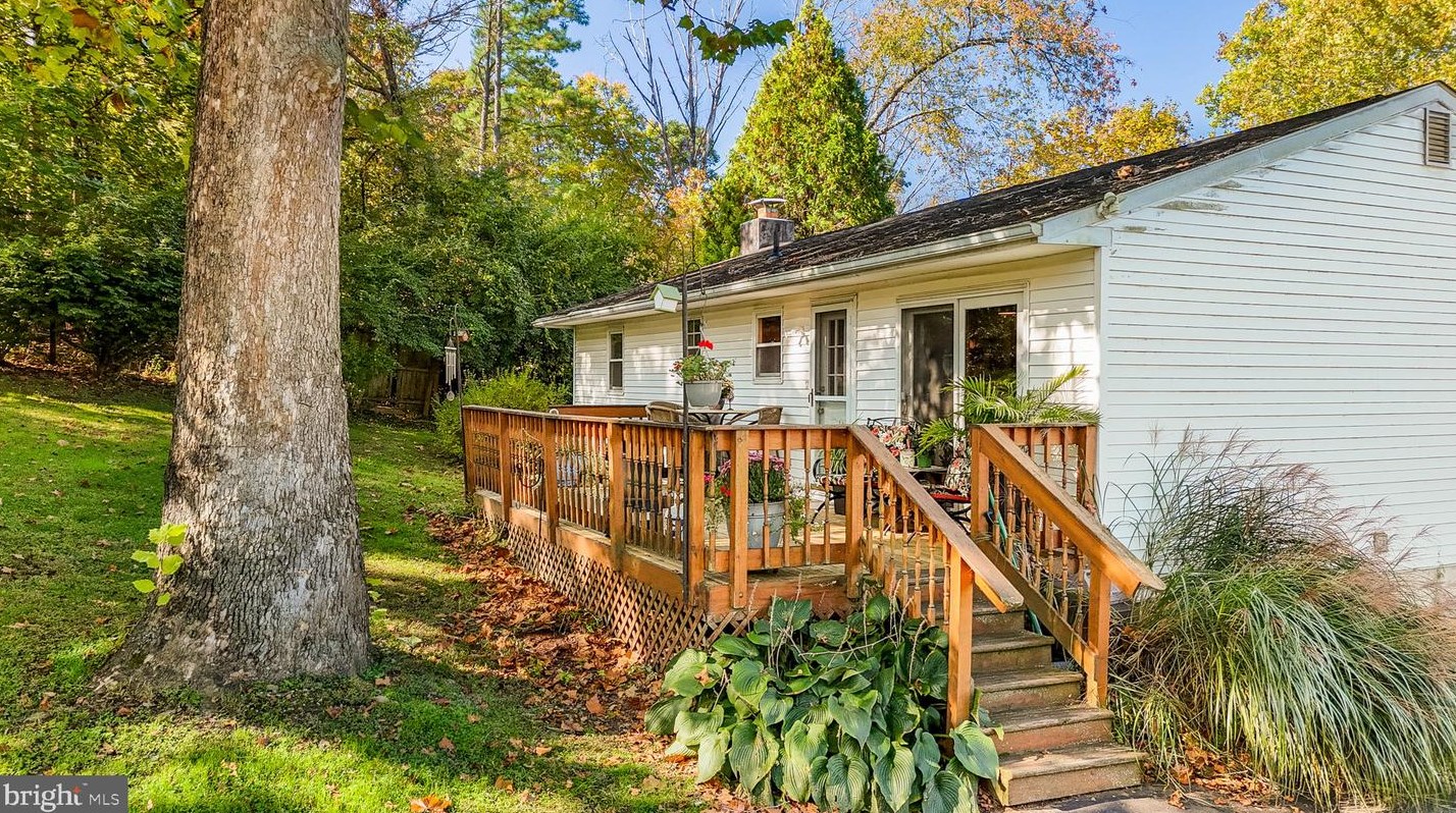 18 Williams Way, Downingtown, PA 19335