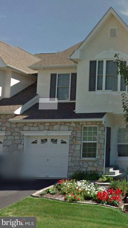 10 Adams Ln, Downingtown, PA 19335