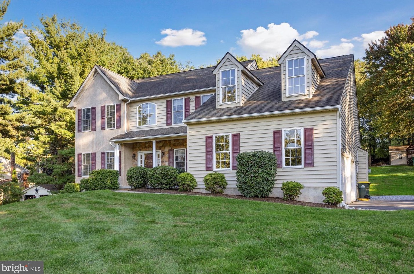1505 Delong Dr, Downingtown, PA 19335