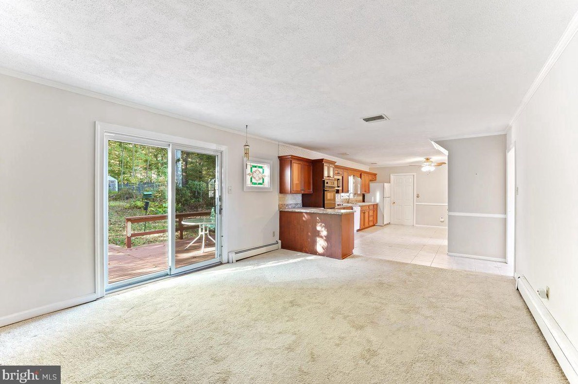 331 Caswallen Dr, West Chester PA  19380-4119 exterior