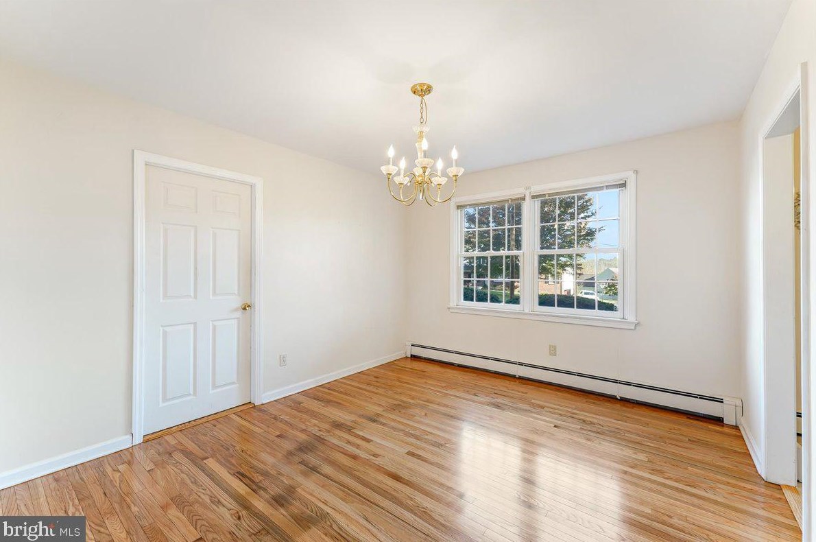 331 Caswallen Dr, West Chester PA  19380-4119 exterior