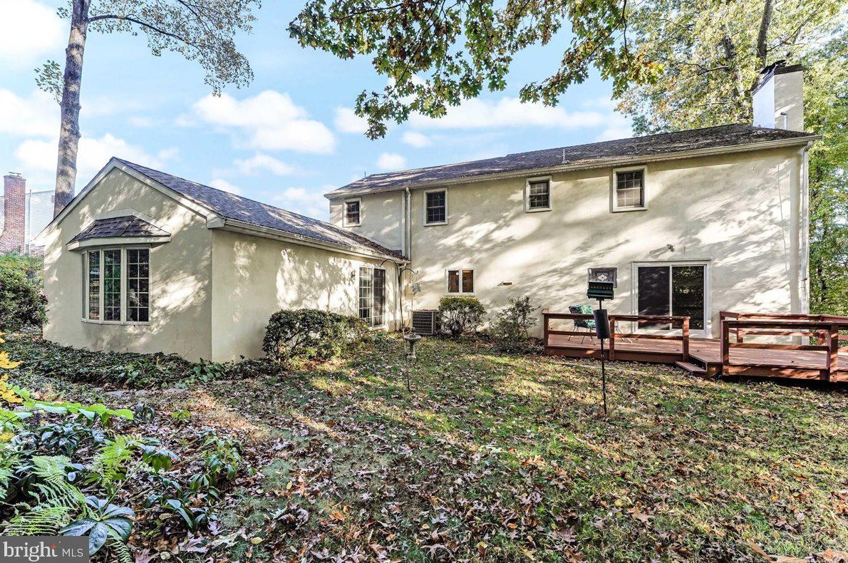 331 Caswallen Dr, West Chester PA  19380-4119 exterior