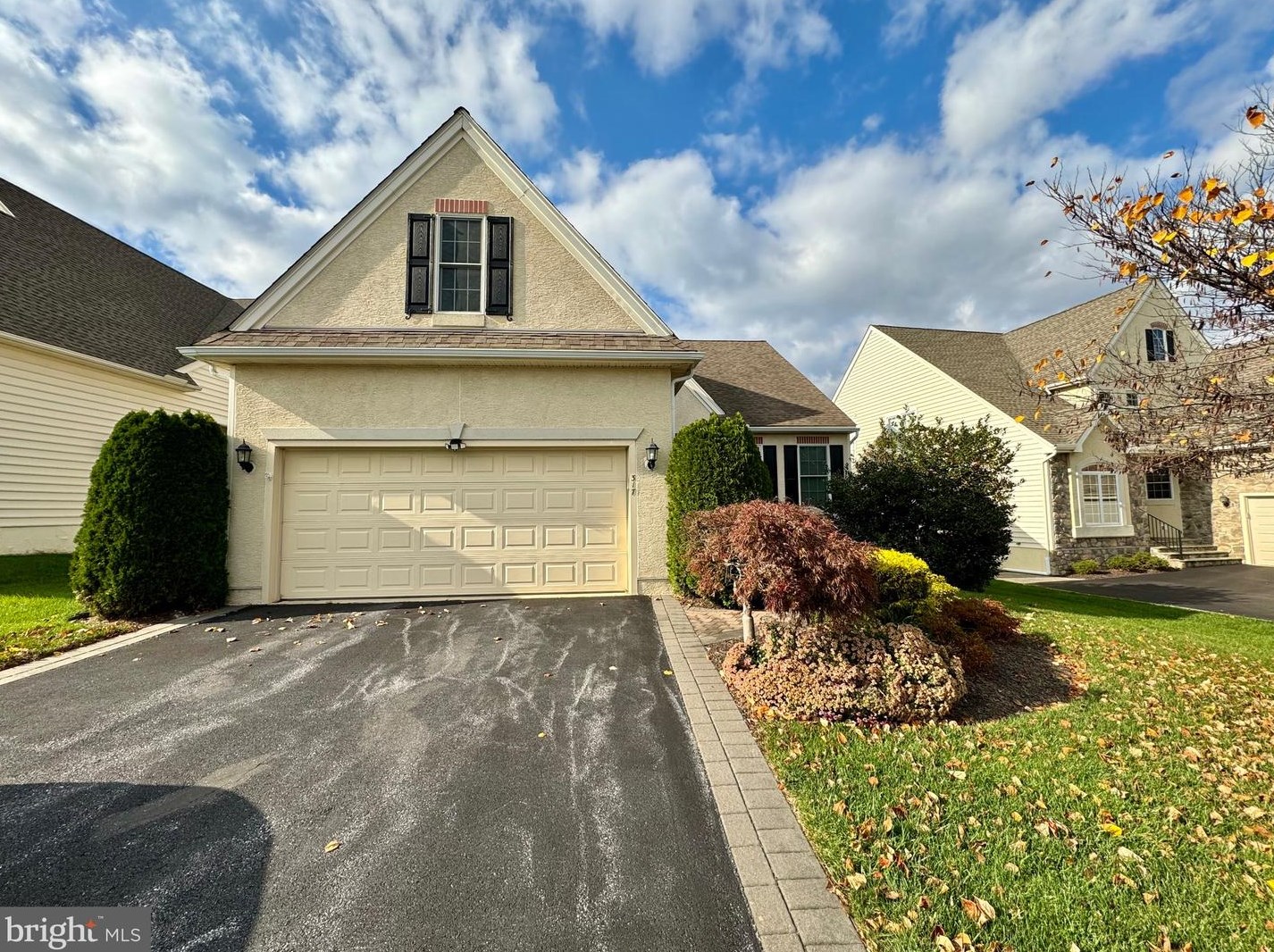 317 Carlisle Dr, Avondale, PA 19311