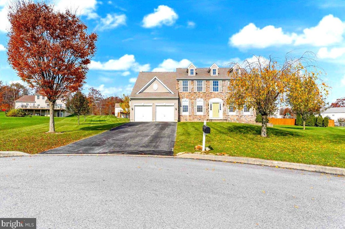 150 Durham Dr, Coatesville, PA 19320