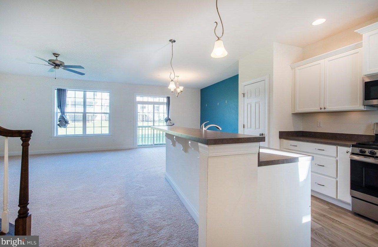 336 Kemper Dr, Honey Brook PA  19344 exterior