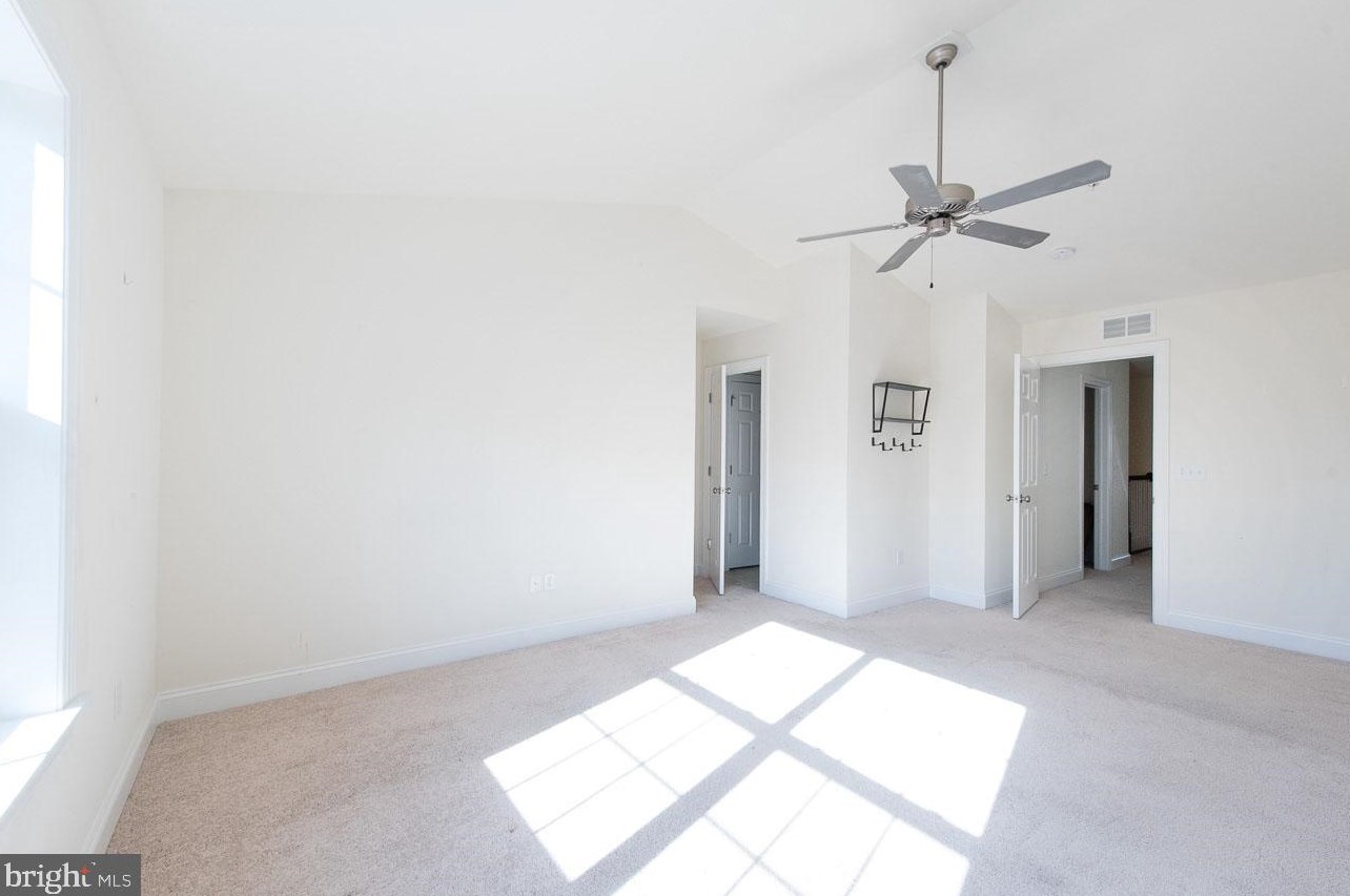 336 Kemper Dr, Honey Brook PA  19344 exterior