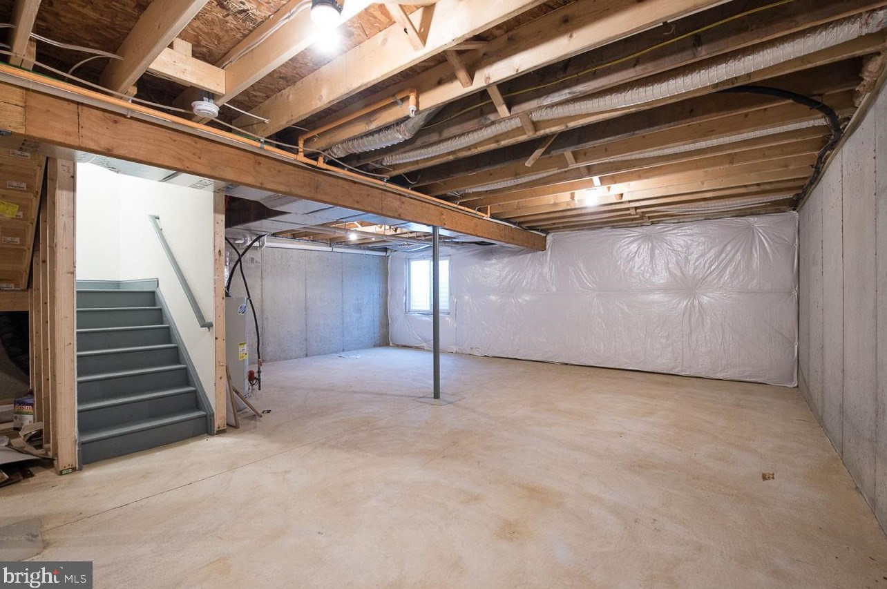 336 Kemper Dr, Honey Brook PA  19344 exterior