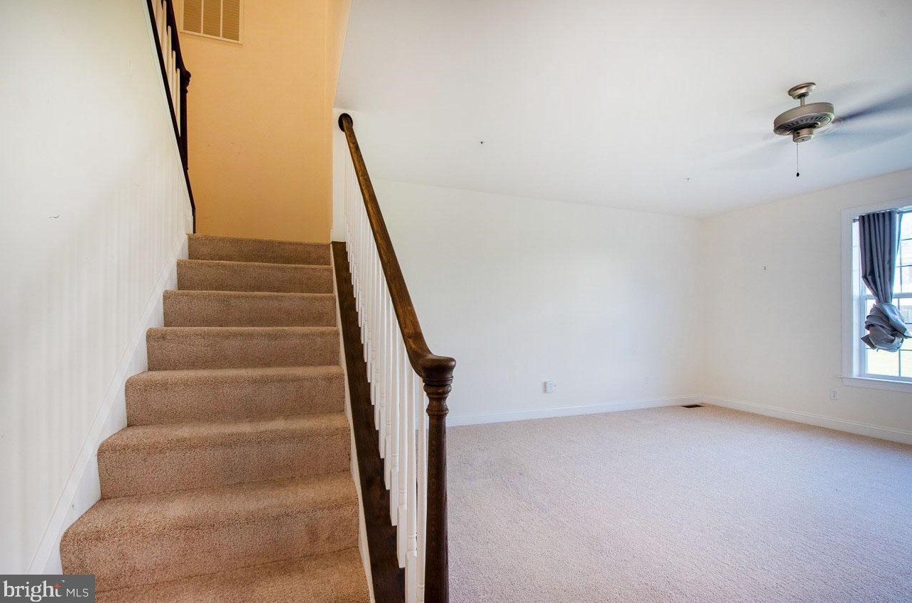 336 Kemper Dr, Honey Brook PA  19344 exterior