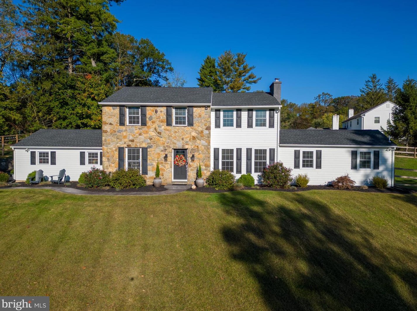 1092 Wood Ln, West Chester, PA 19382-7435