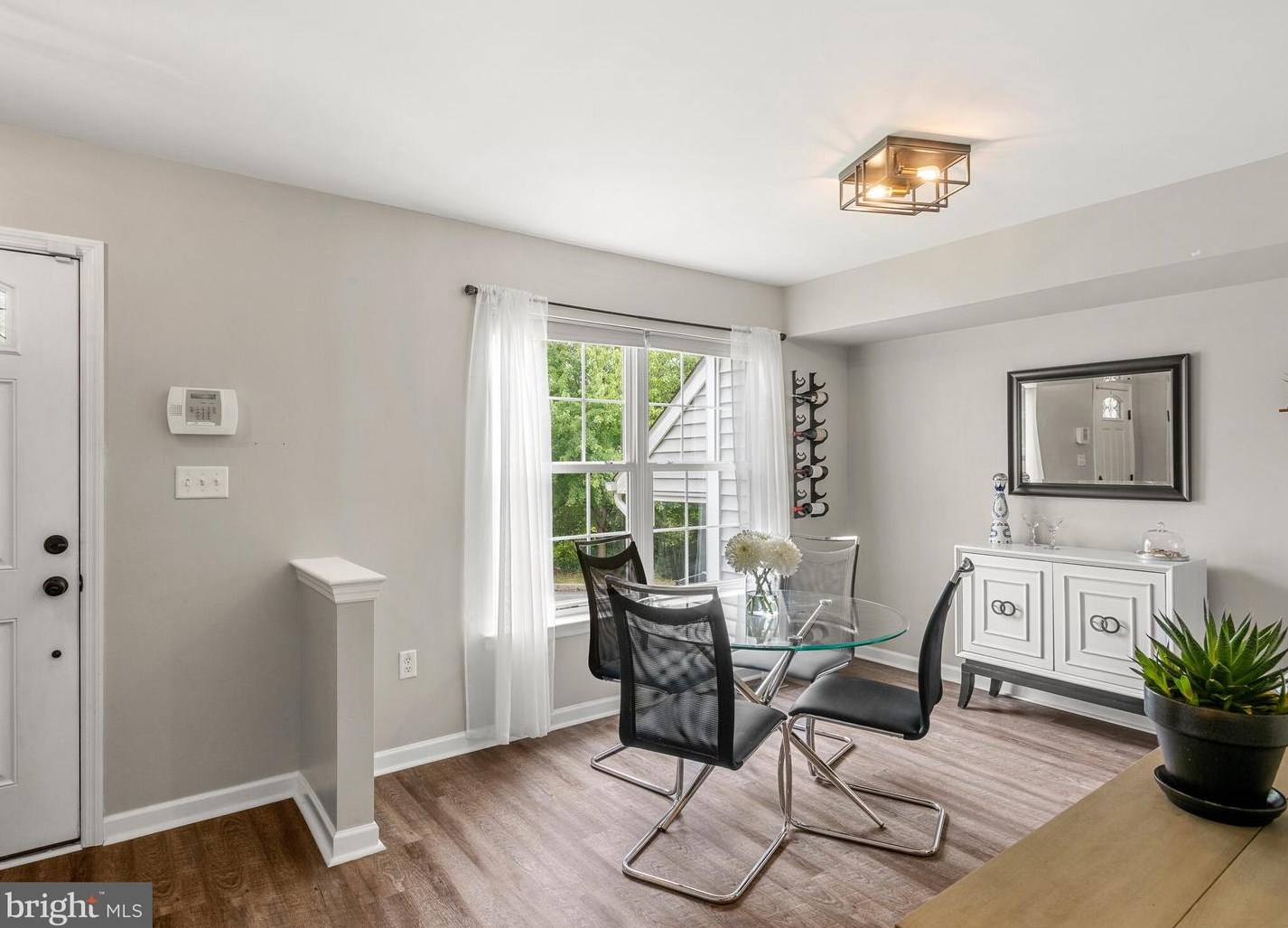 327 Mt Pleasant St, Coatesville, PA 19320