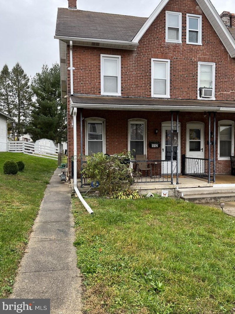 112 Chester Ave, Romansville, PA 19320-3672