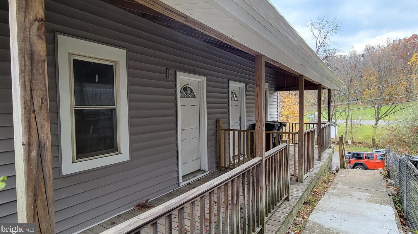12 Woodland Ave, Coatesville, PA 19320