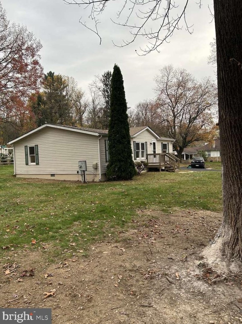 1108 Willow St, Romansville, PA 19320-5700