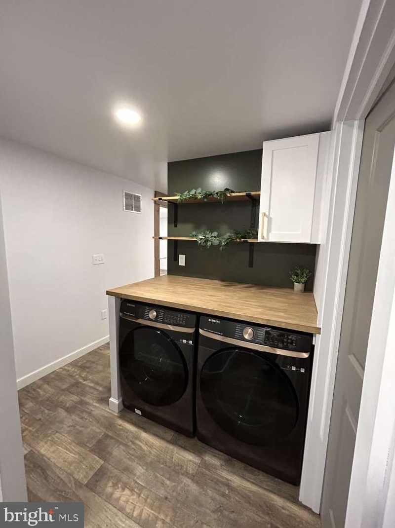 401 Ash Rd, Coatesville PA  19320-1137 exterior