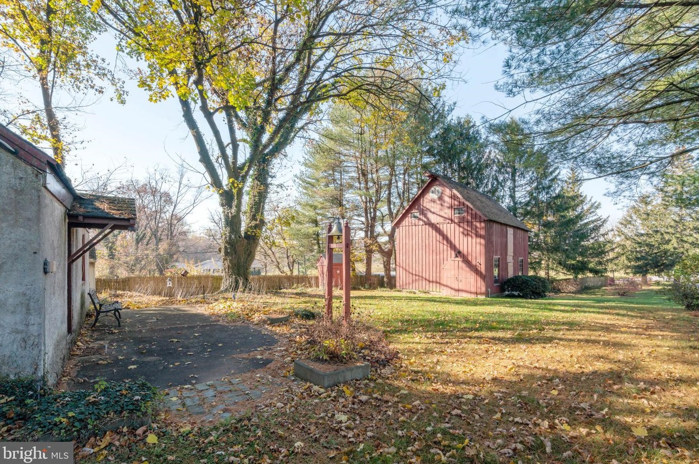 162 Sheehan Rd, Avondale PA  19311-9719 exterior