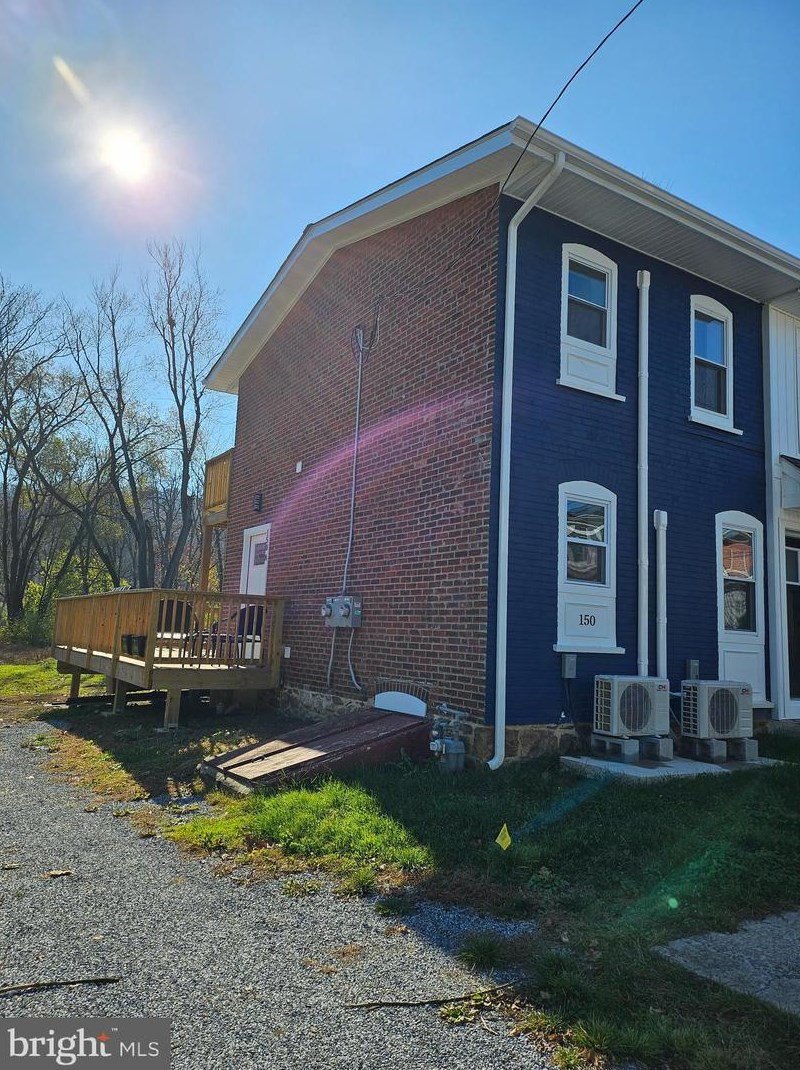 150 E Church St #unit B, Downingtown, PA 19335